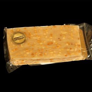 Turrón de almendra crujiente